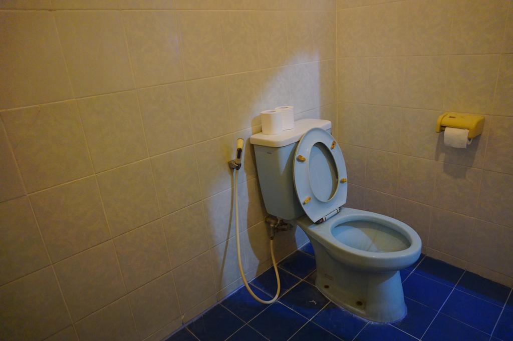 Yulia 2 Homestay Sanur Zewnętrze zdjęcie