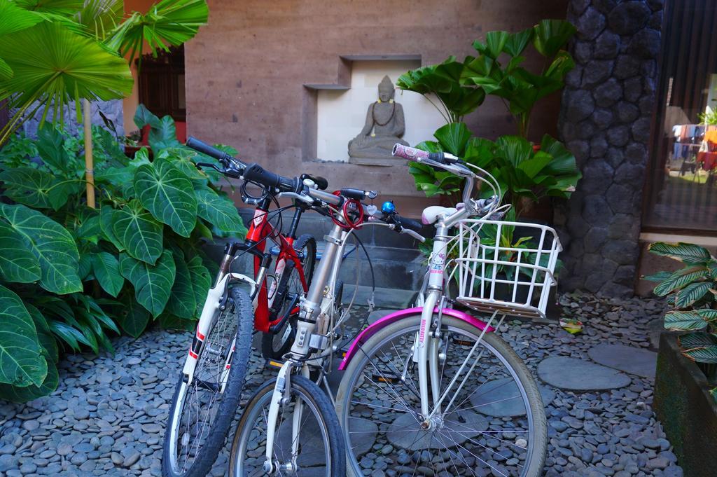 Yulia 2 Homestay Sanur Zewnętrze zdjęcie