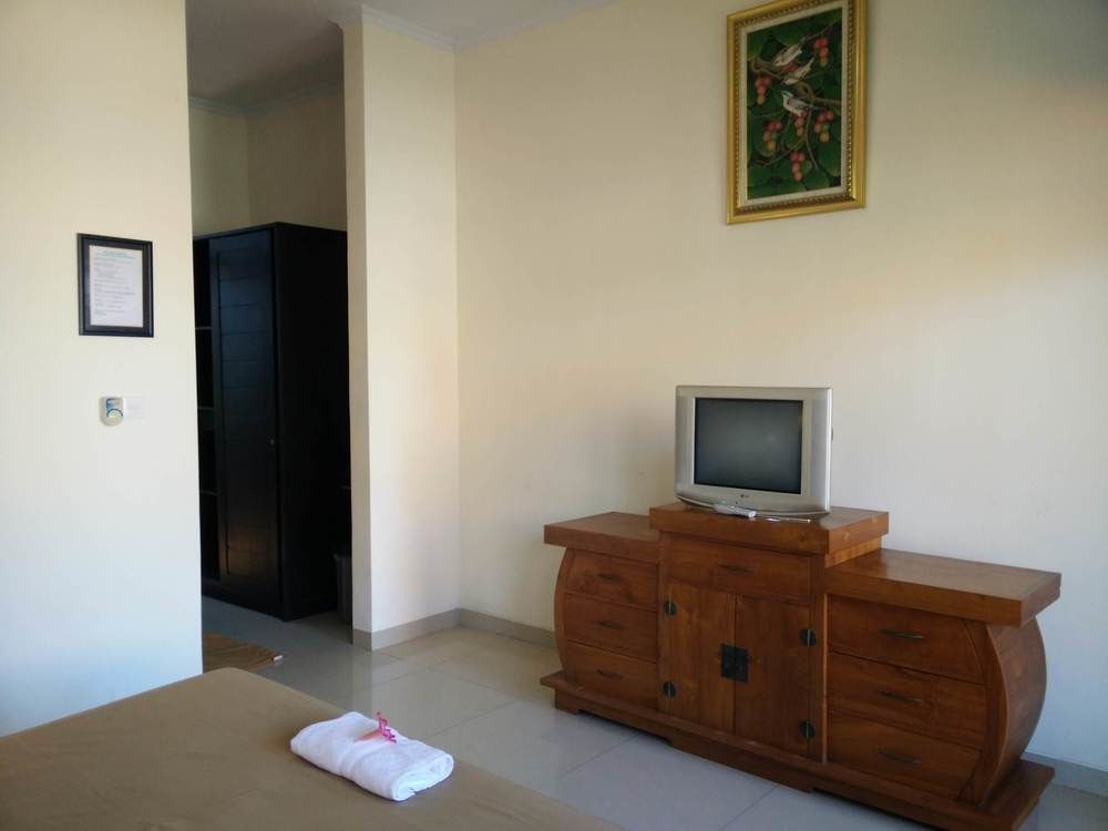 Yulia 2 Homestay Sanur Zewnętrze zdjęcie